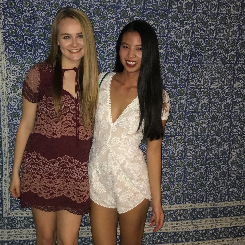 White lace romper size XS Rumor brand from LF